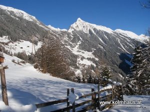 Winterweg-zum-Kolmhaus